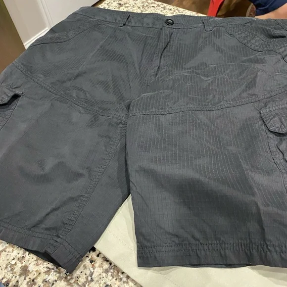 Bundle of Men’s Size 40 shorts 🩳 - Picture 2 of 9